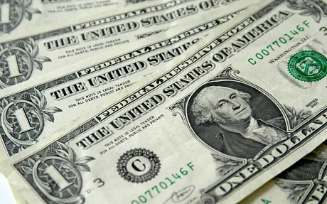 dollar_3209729c.jpg