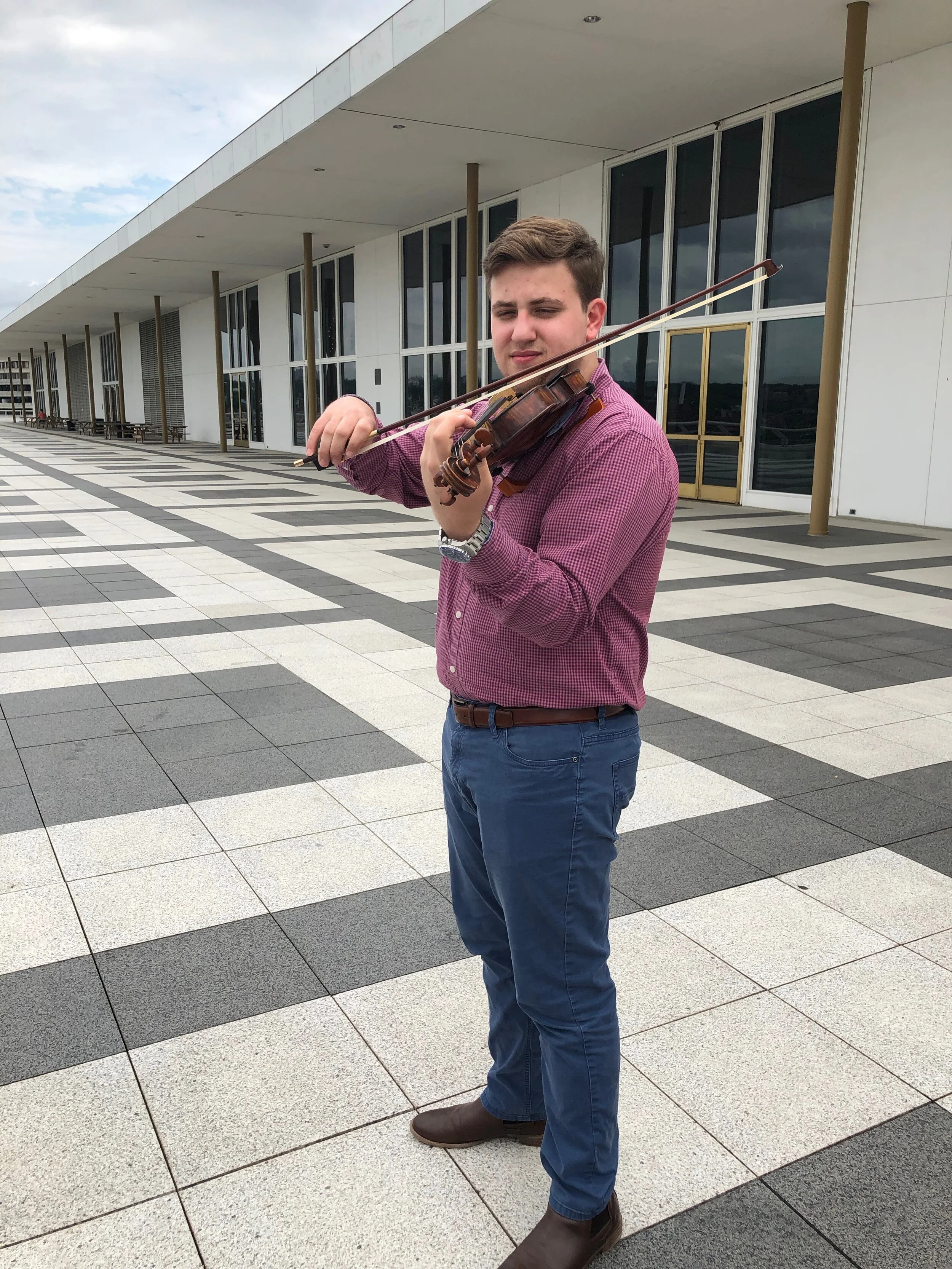 Senior Spotlight: George Pekarsky, violin