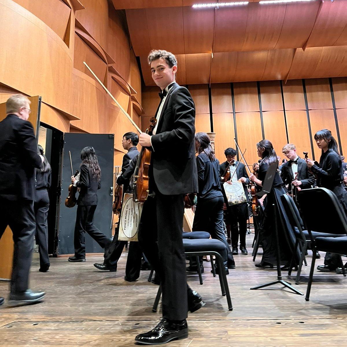 Senior Spotlight: Ethan Mandojana, Violin