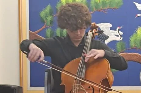 Senior Spotlight: Harrison De Beer, Cello