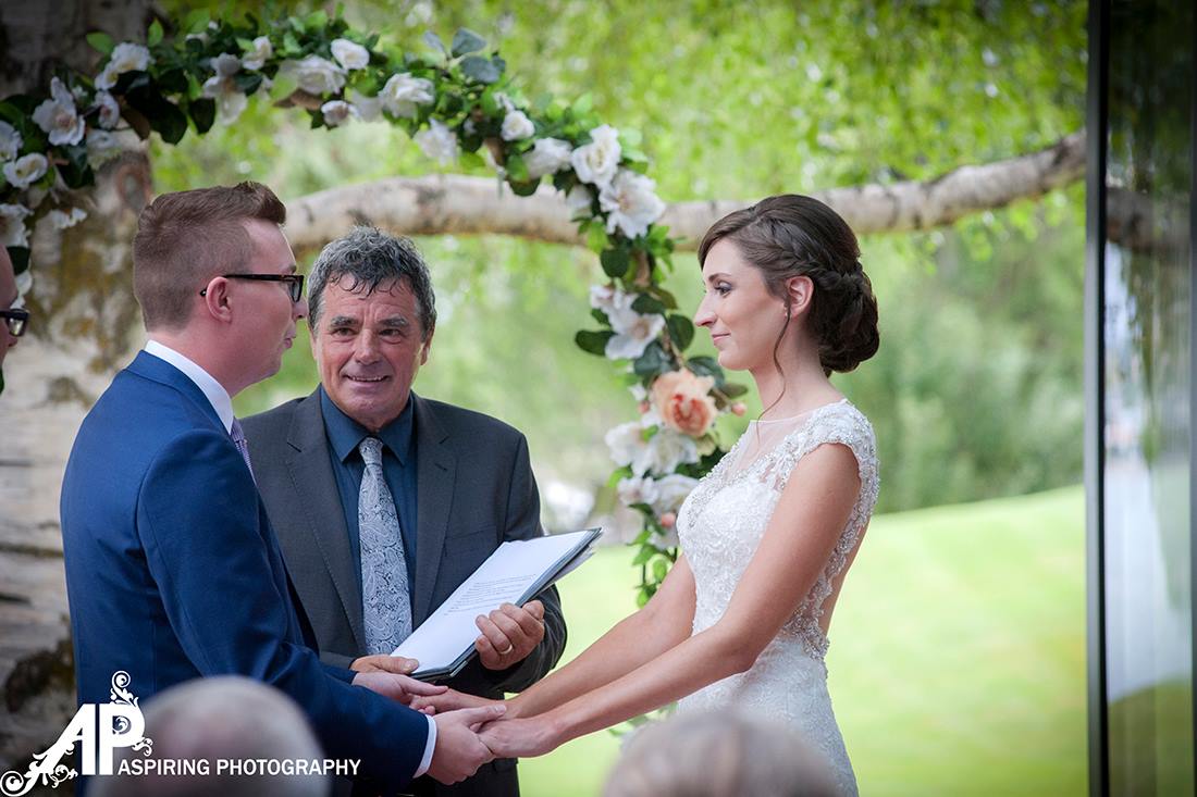 Kelsi's Wanaka Wedding | Wanaka Wedding Hair and Make-up | www.roadtobeauty.co.nz