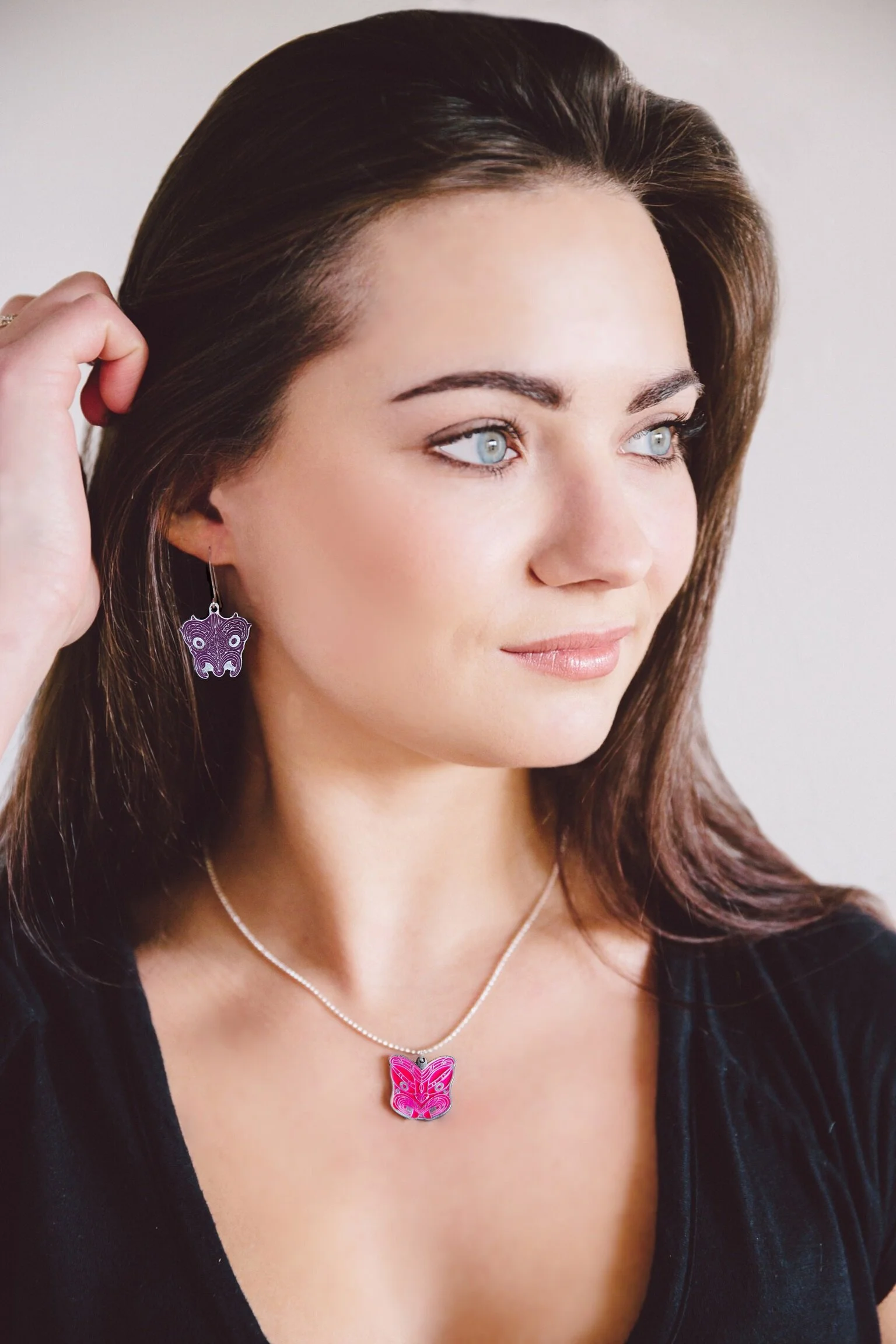 Rangi pink purple tiki.jpg