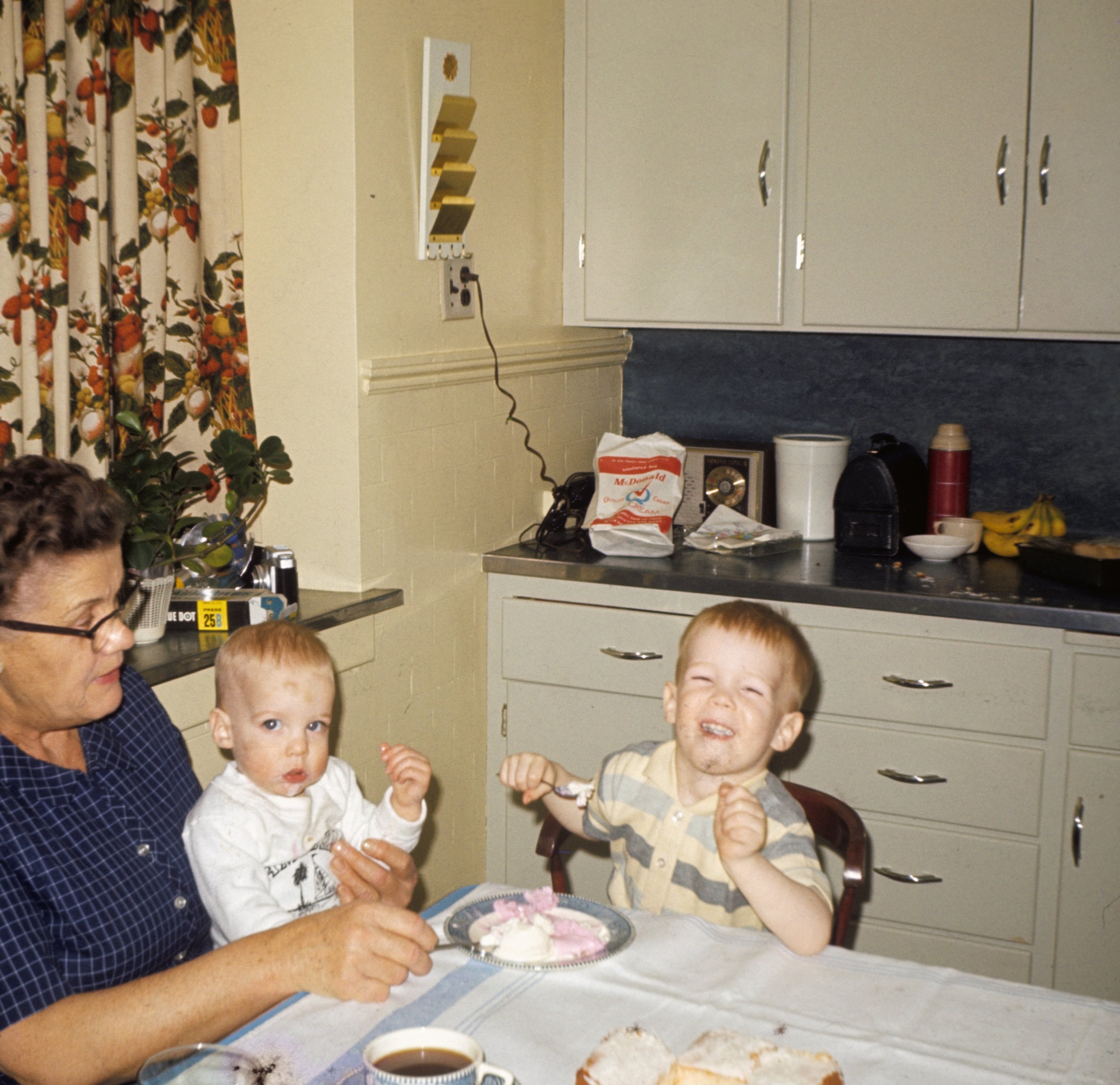 1966_1967_Family_006.JPG