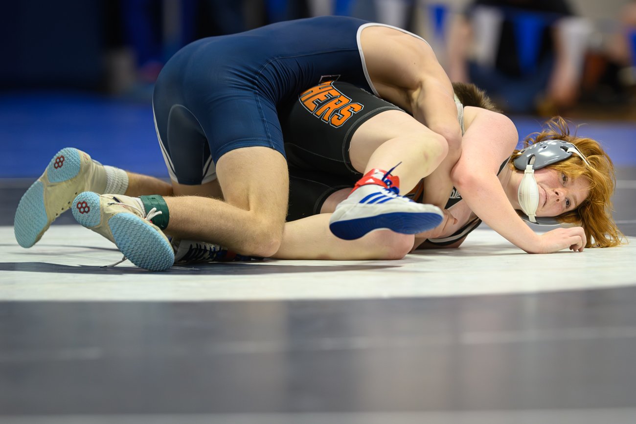 HLWRESTLE2324-1-75.jpg