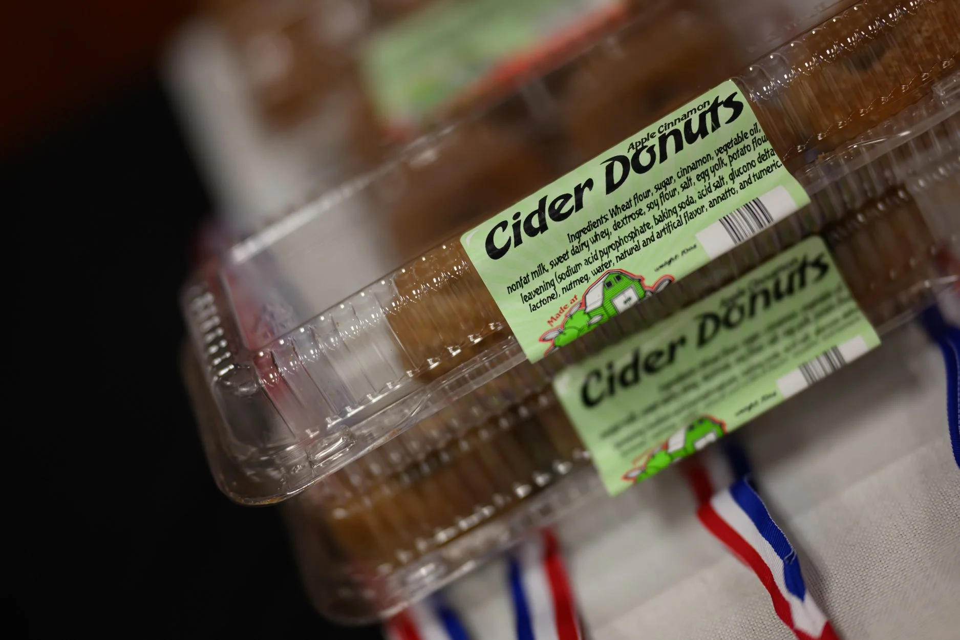 LOW RES DONUT DUEL-1-3.jpg