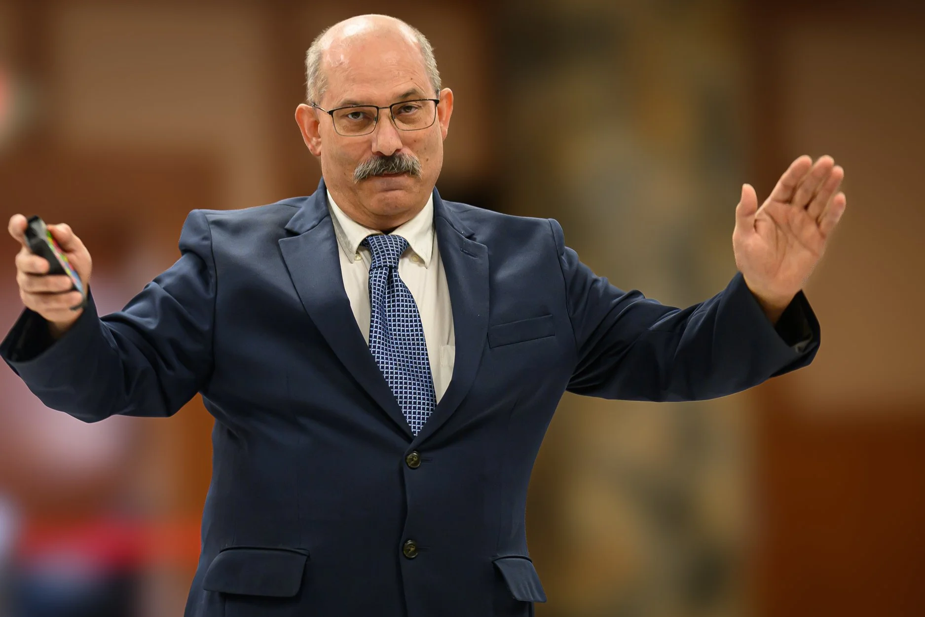 LOW RES DONUT DUEL-1-4.jpg