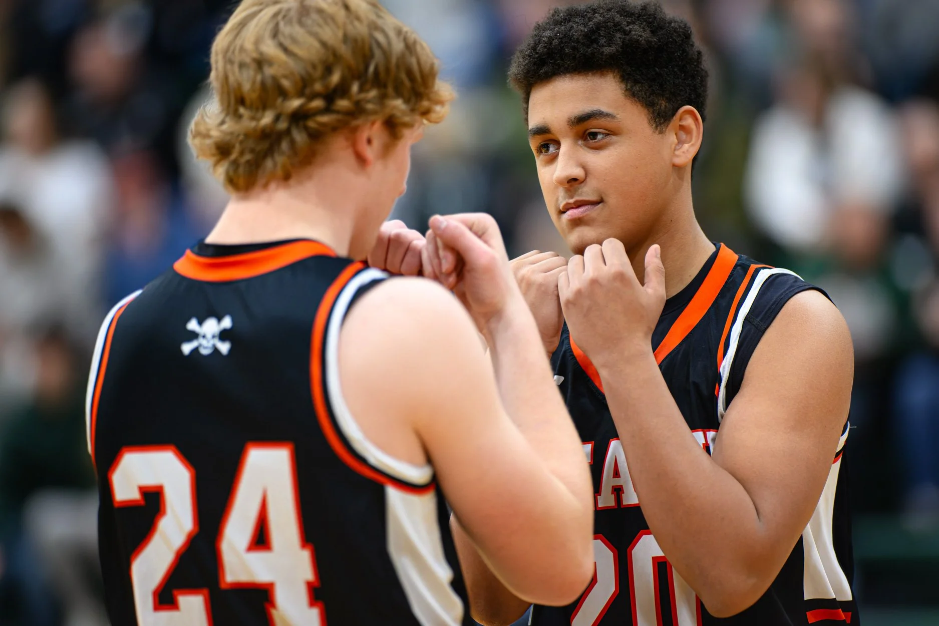 LOW RESOLUTION HARBOR BEACH BASKETBALL 26-2.jpg
