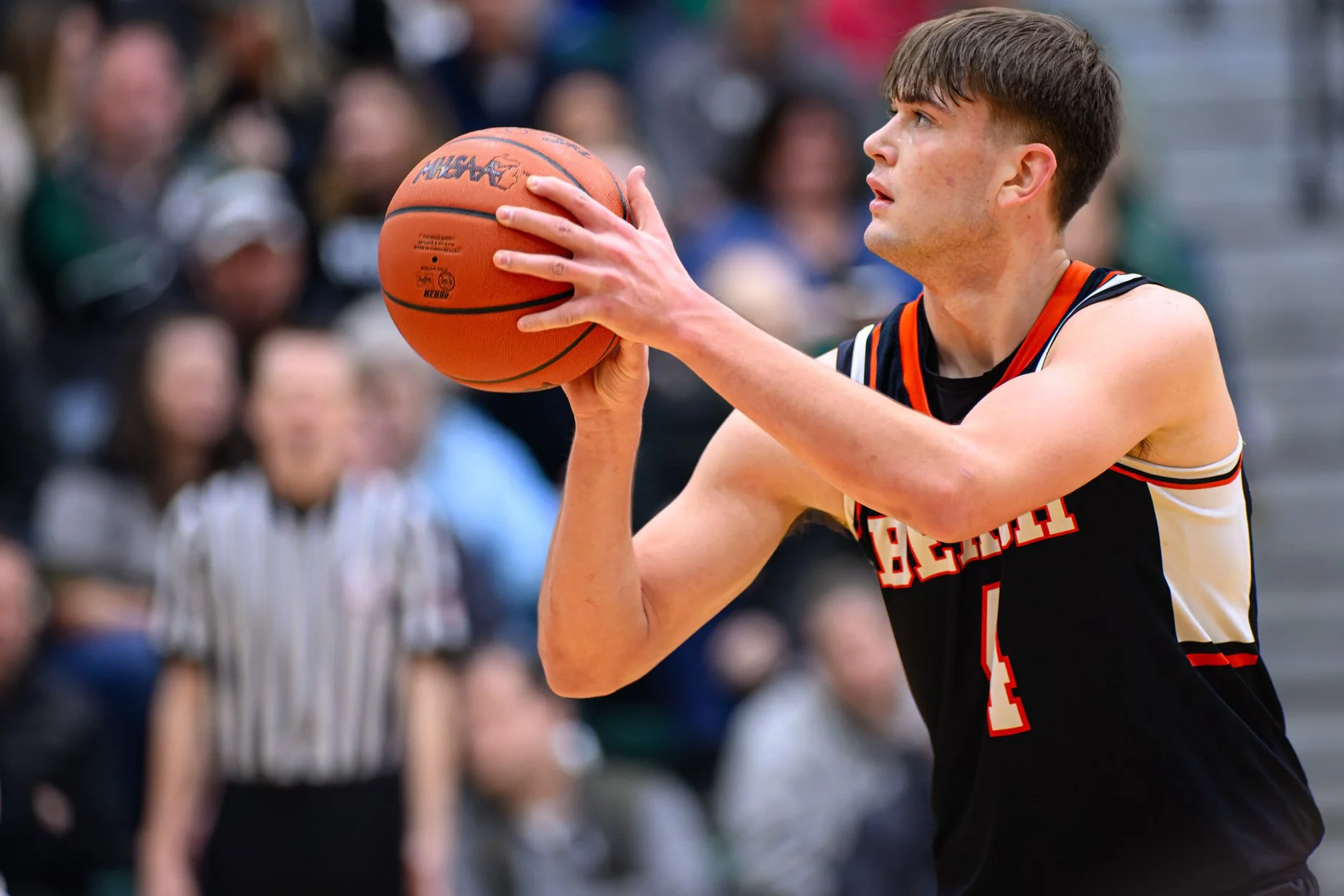 LOW RESOLUTION HARBOR BEACH BASKETBALL 26-9.jpg