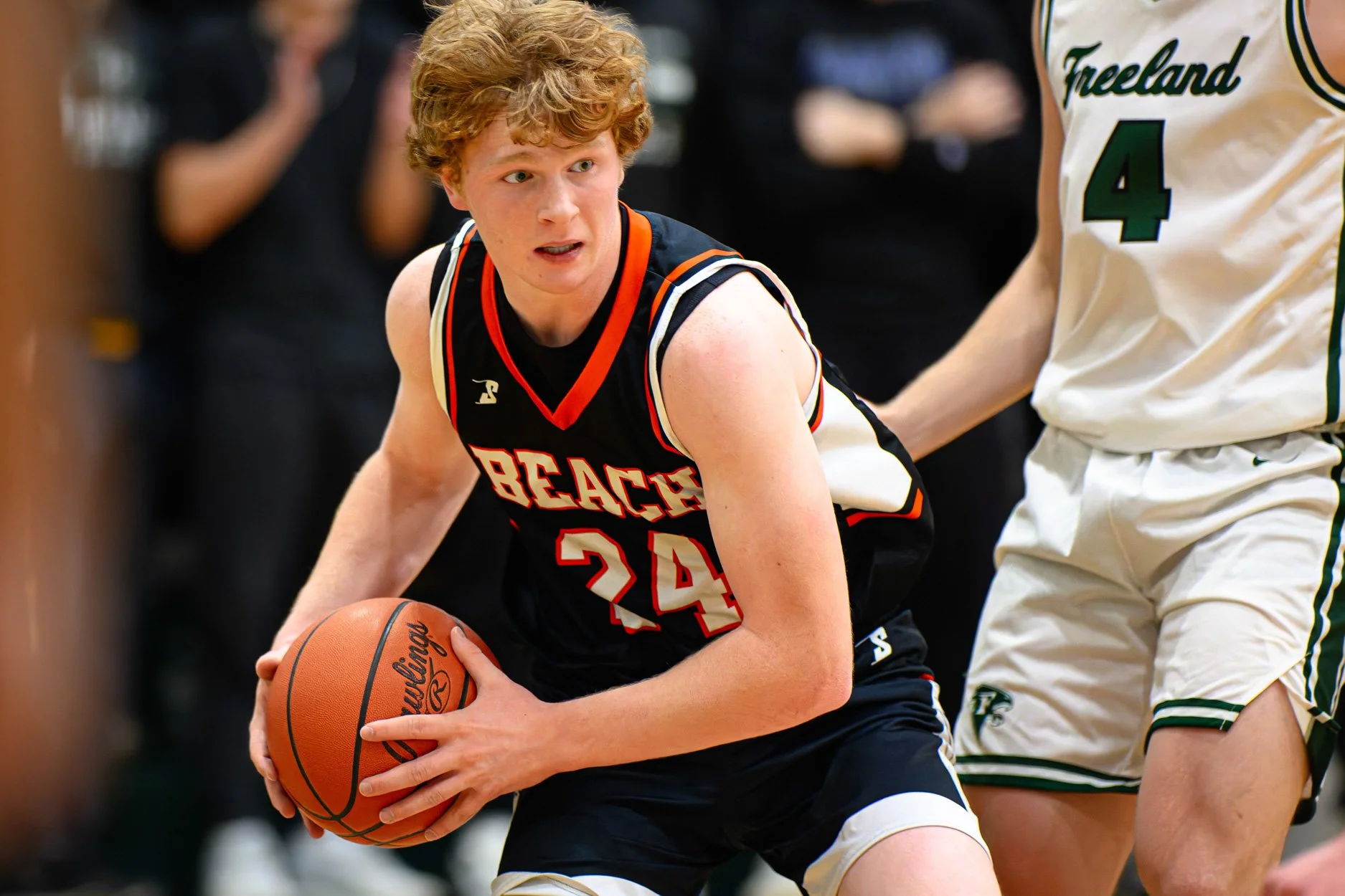 LOW RESOLUTION HARBOR BEACH BASKETBALL 26-11.jpg