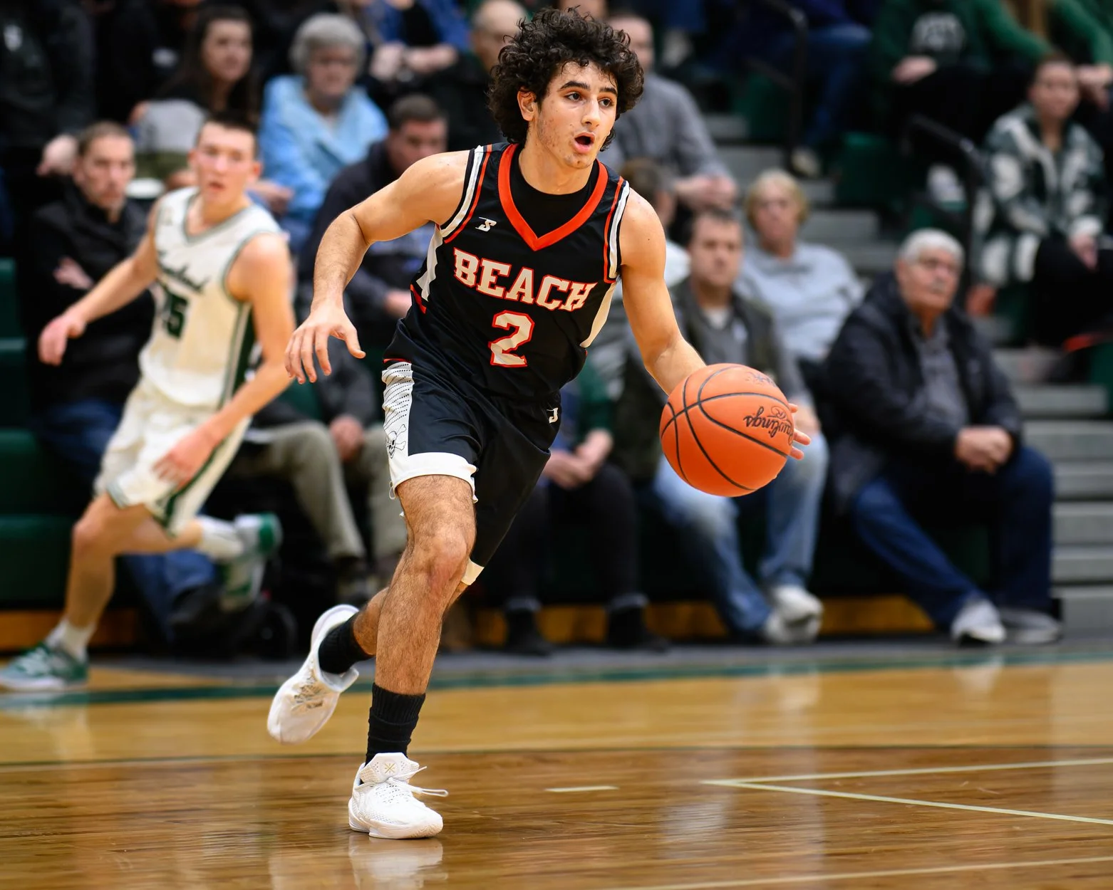 LOW RESOLUTION HARBOR BEACH BASKETBALL 26-27.jpg