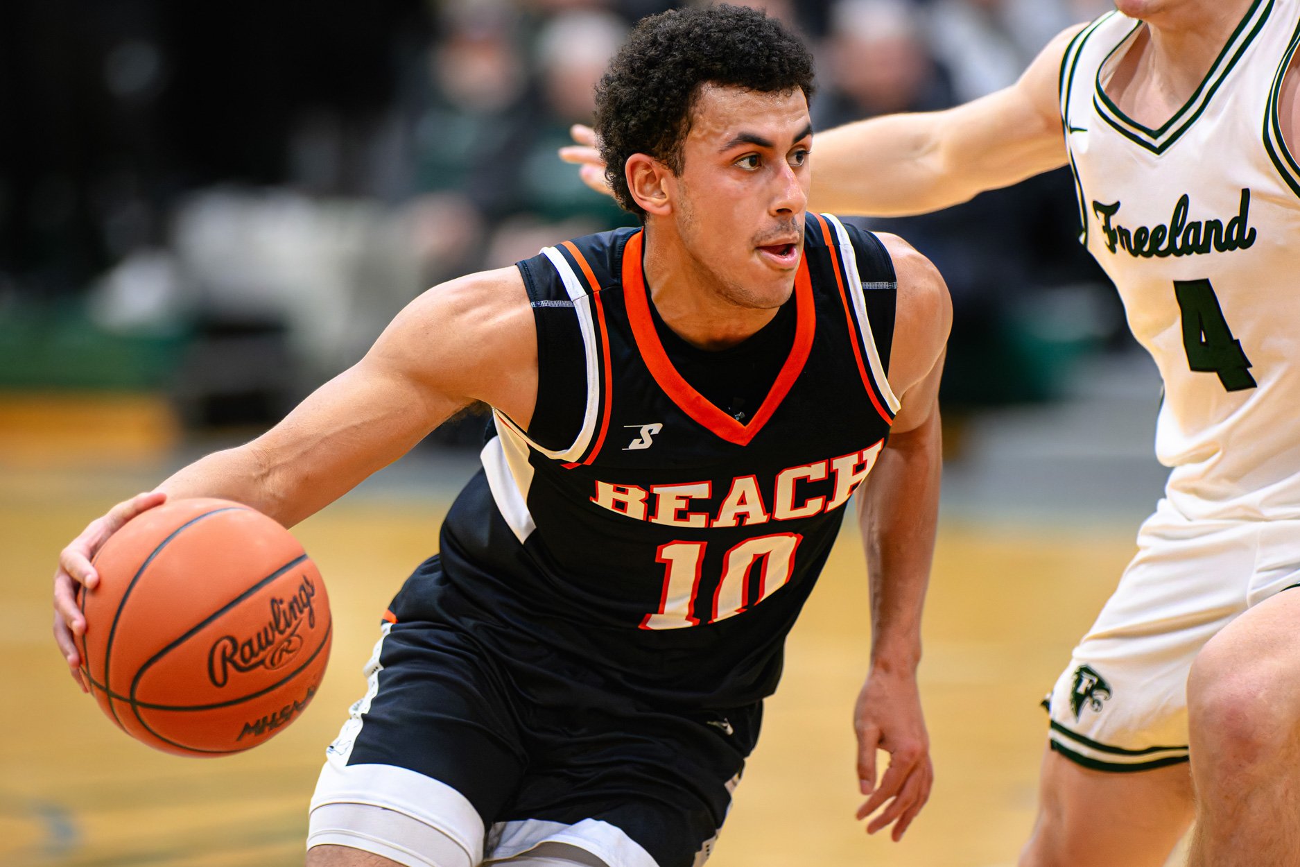 LOW RESOLUTION HARBOR BEACH BASKETBALL 26-49.jpg