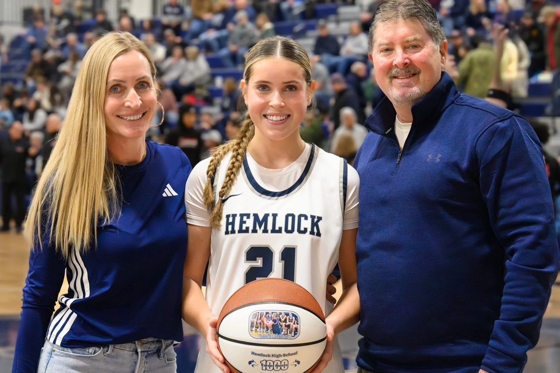 LOW RES VH 1000-40.jpg