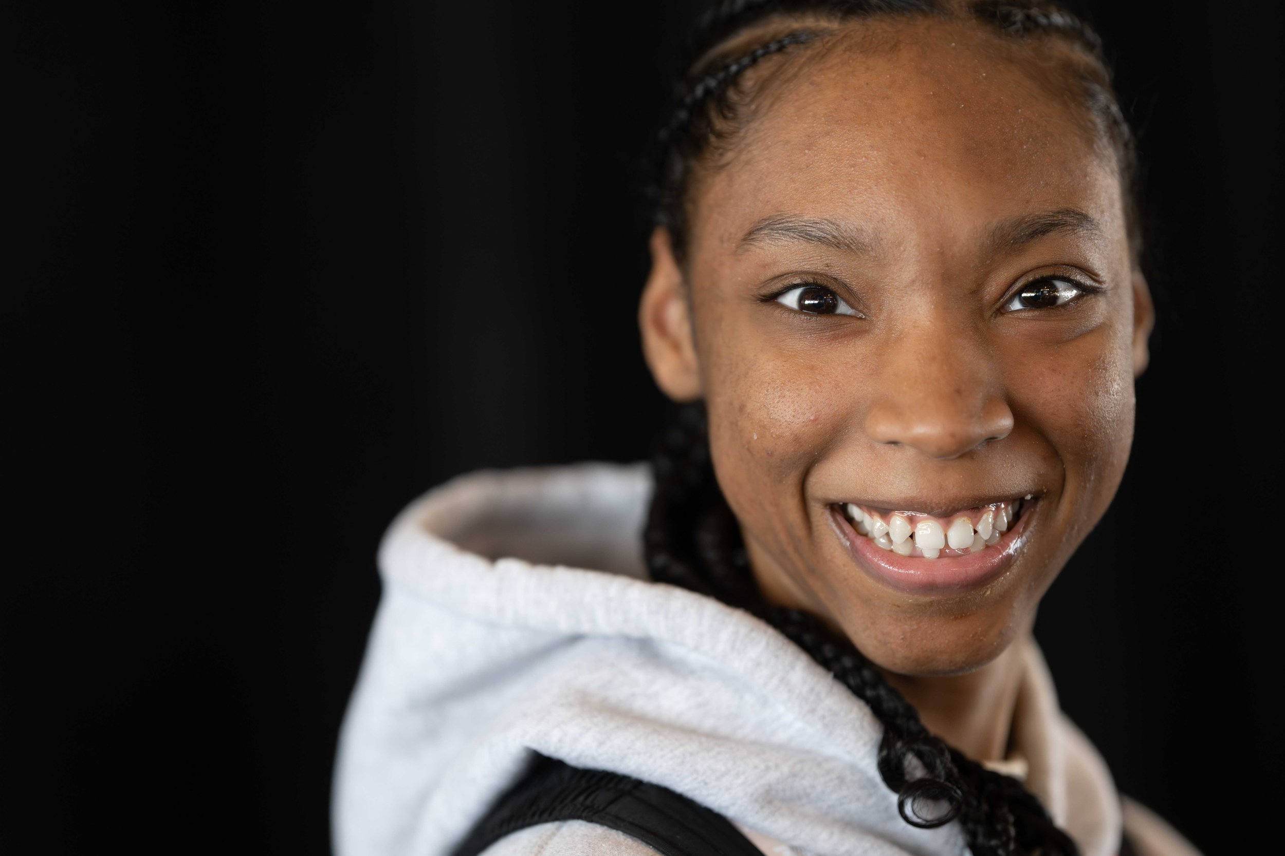 WEB RES SOMI WH 26-48.jpg