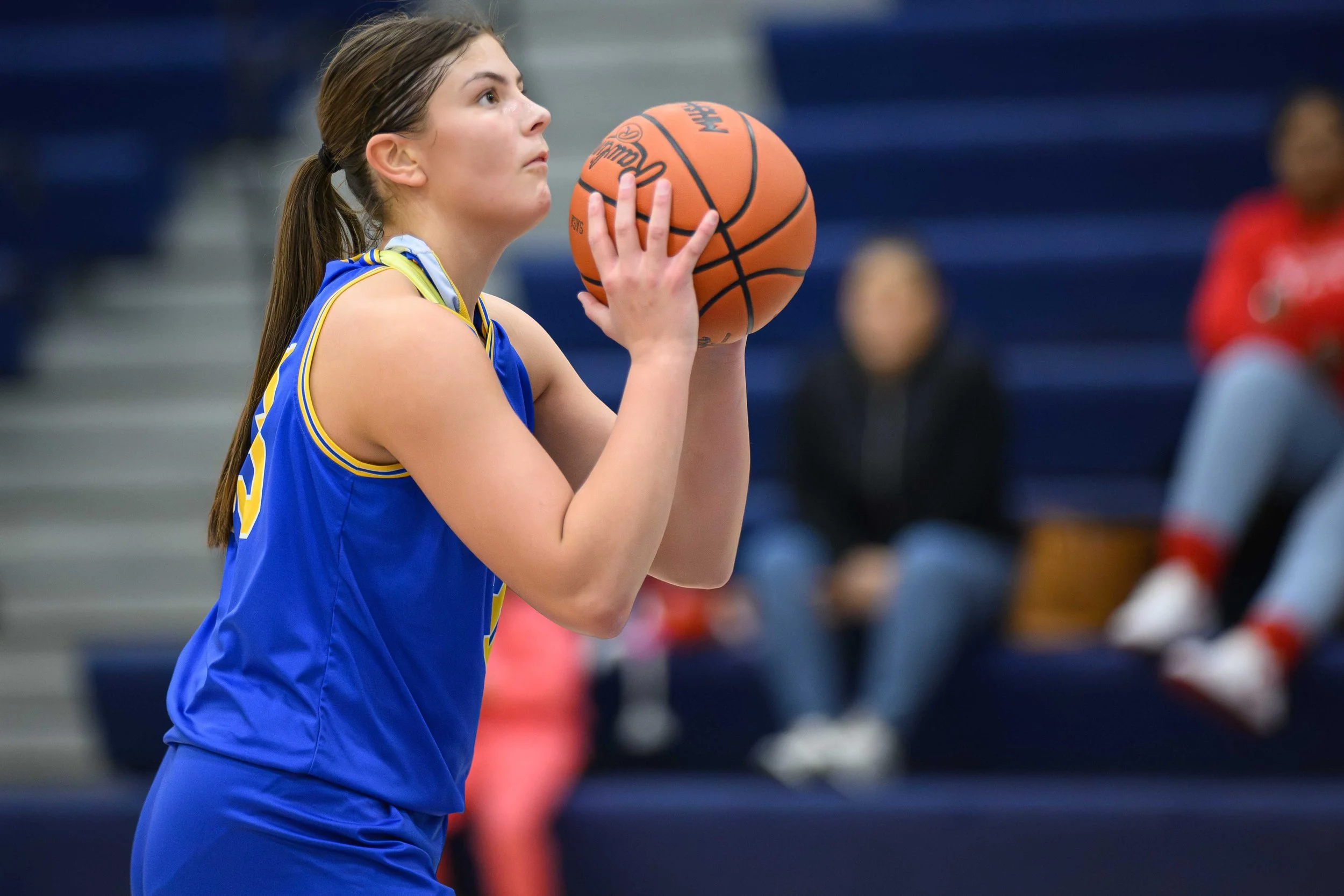 LOW RES WEB MIA MCGREGOR-3.jpg