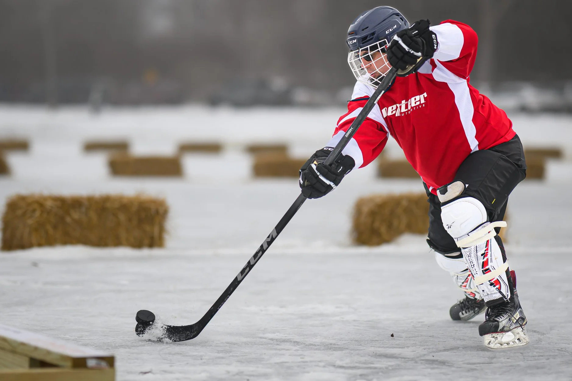 LOW RES POND HOCKEY-40.jpg