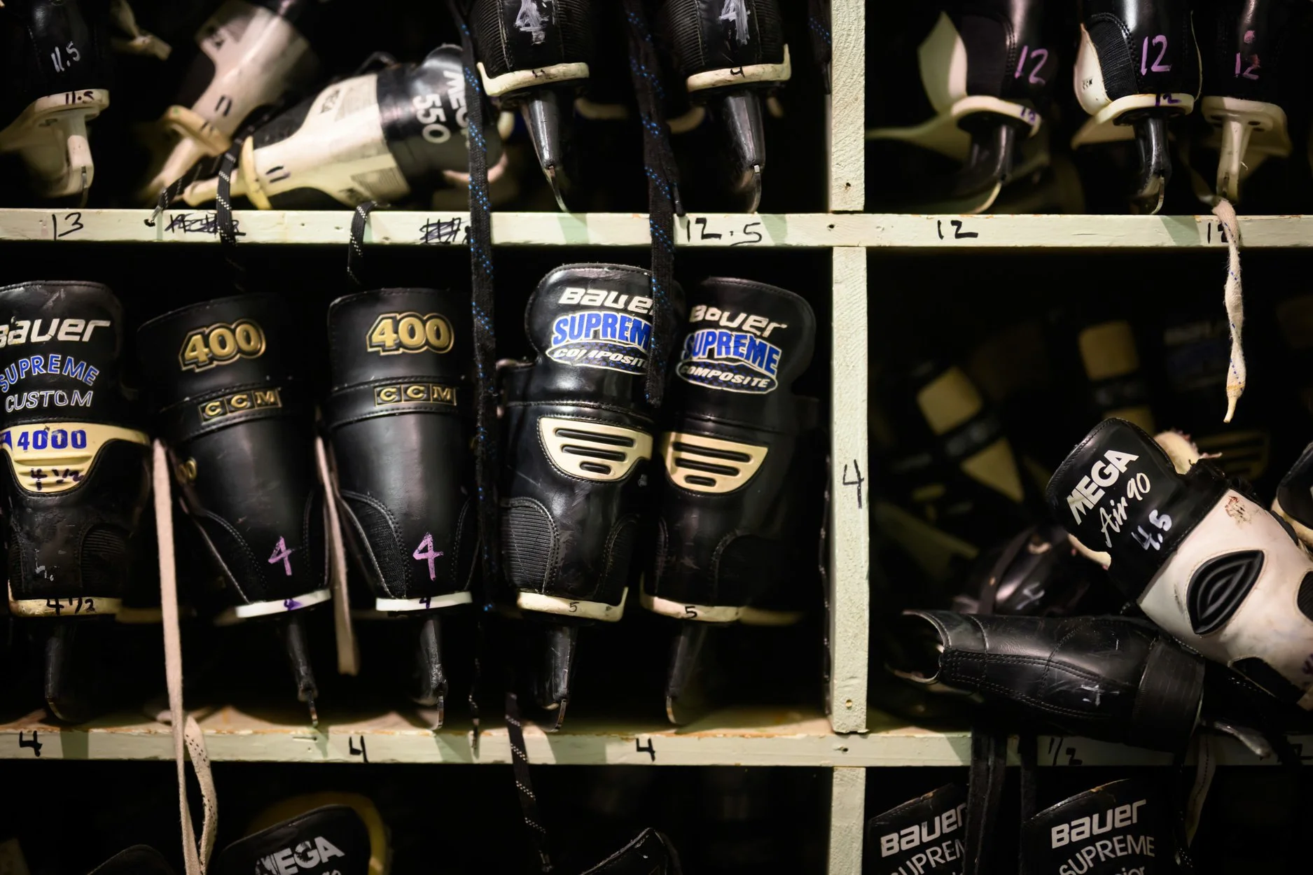 LOW RES POND HOCKEY-62.jpg