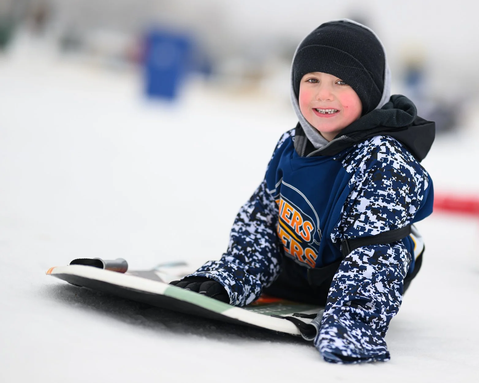 LOW RES POND HOCKEY-66.jpg