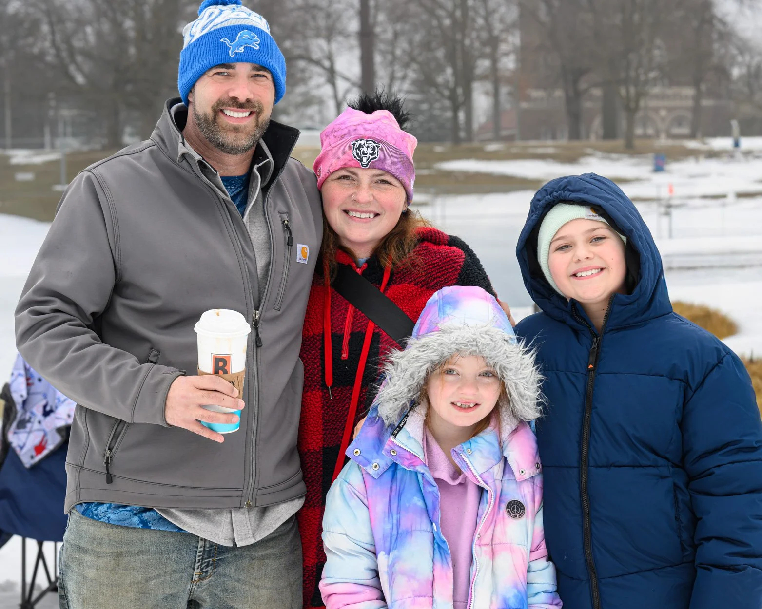 LOW RES POND HOCKEY-96.jpg