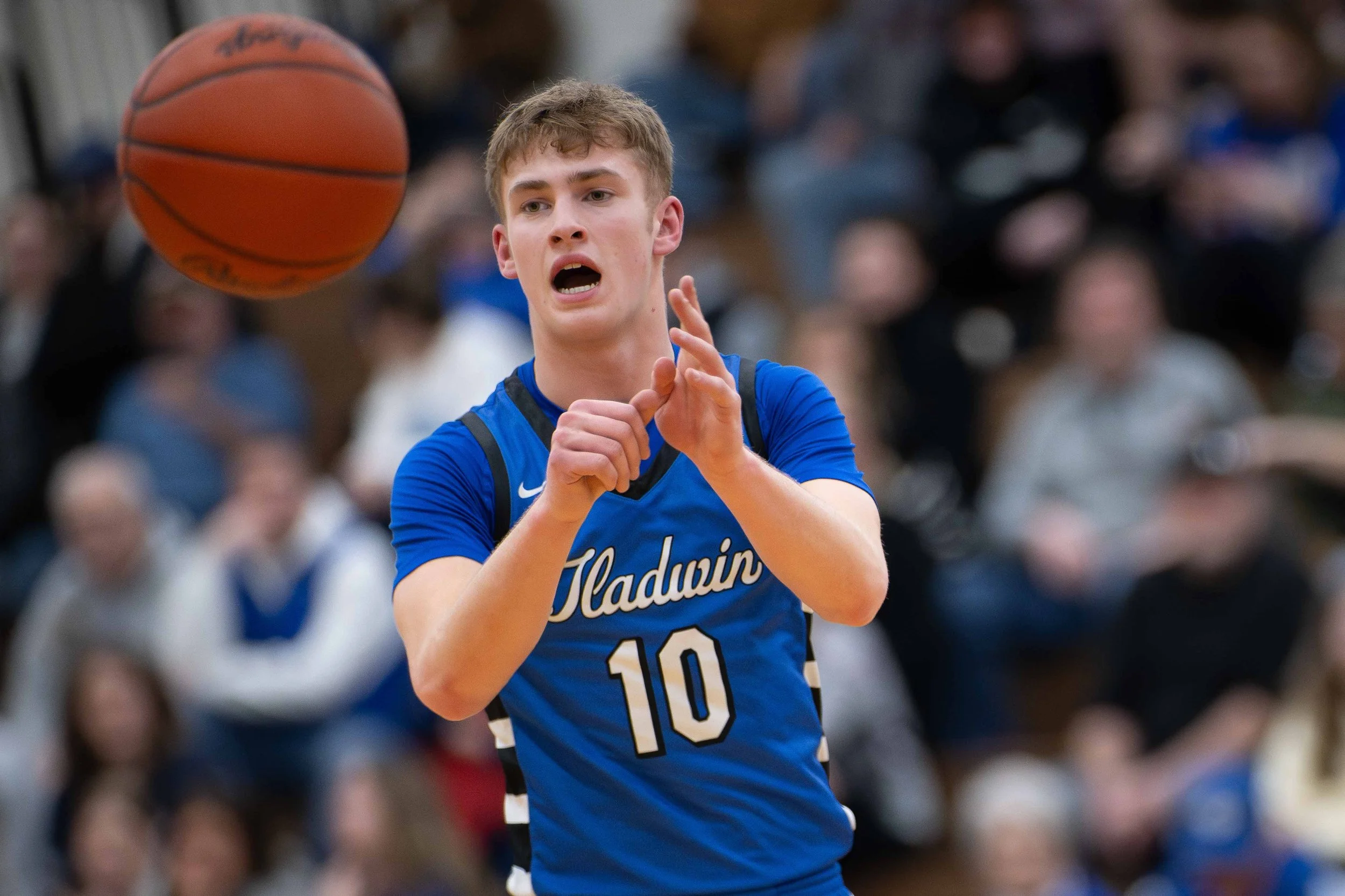 low res gladwin basketball-18.jpg
