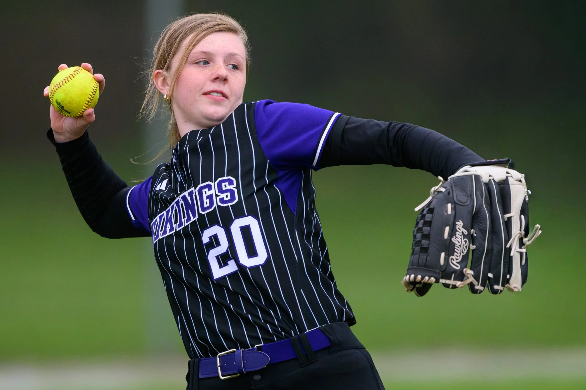 low res SV softball 26-1-5.jpg