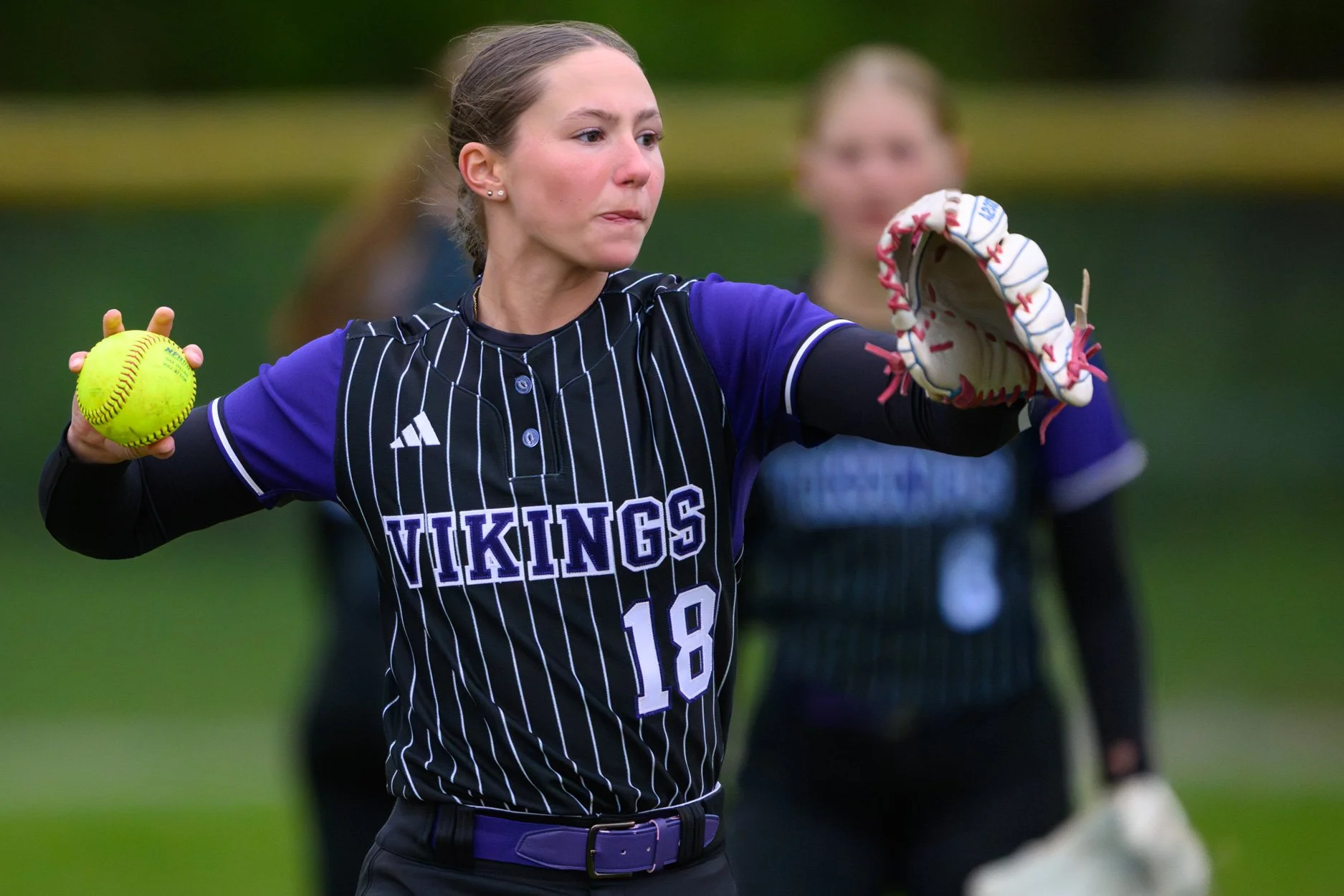 low res SV softball 26-1-6.jpg