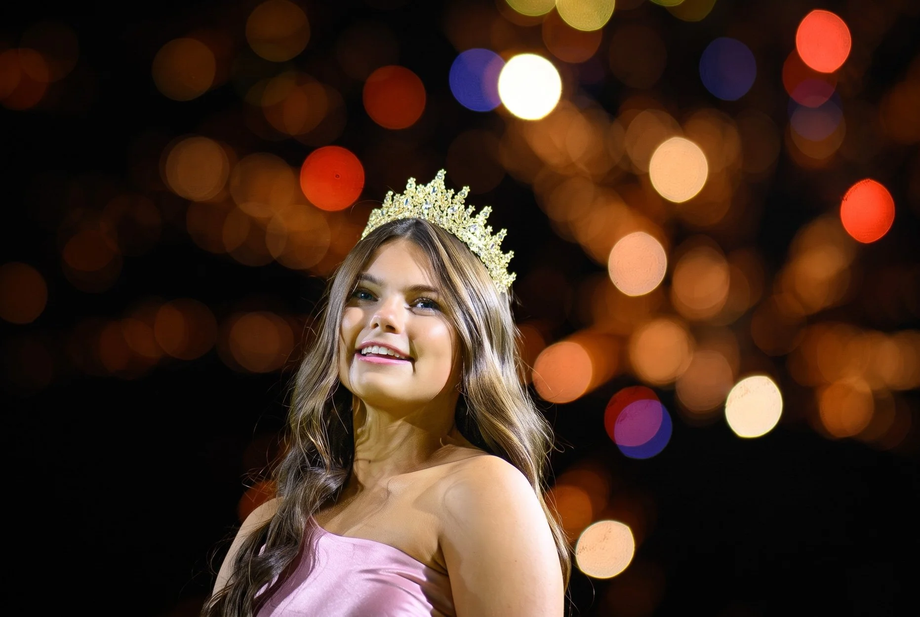 QUEEN HC NCC26-1.jpg