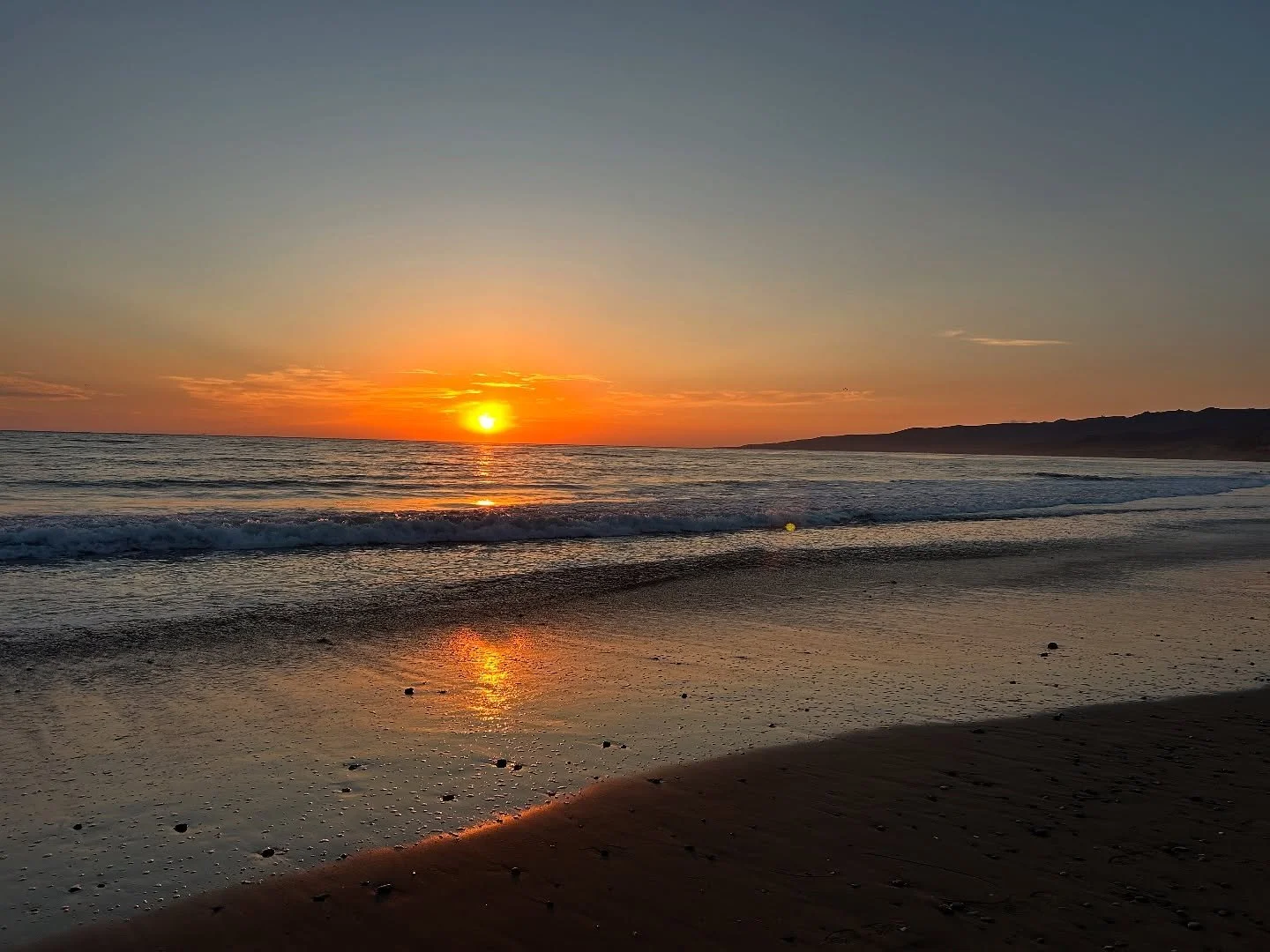 You can never watch too many beach sunsets! #lompoc #surfconnection
