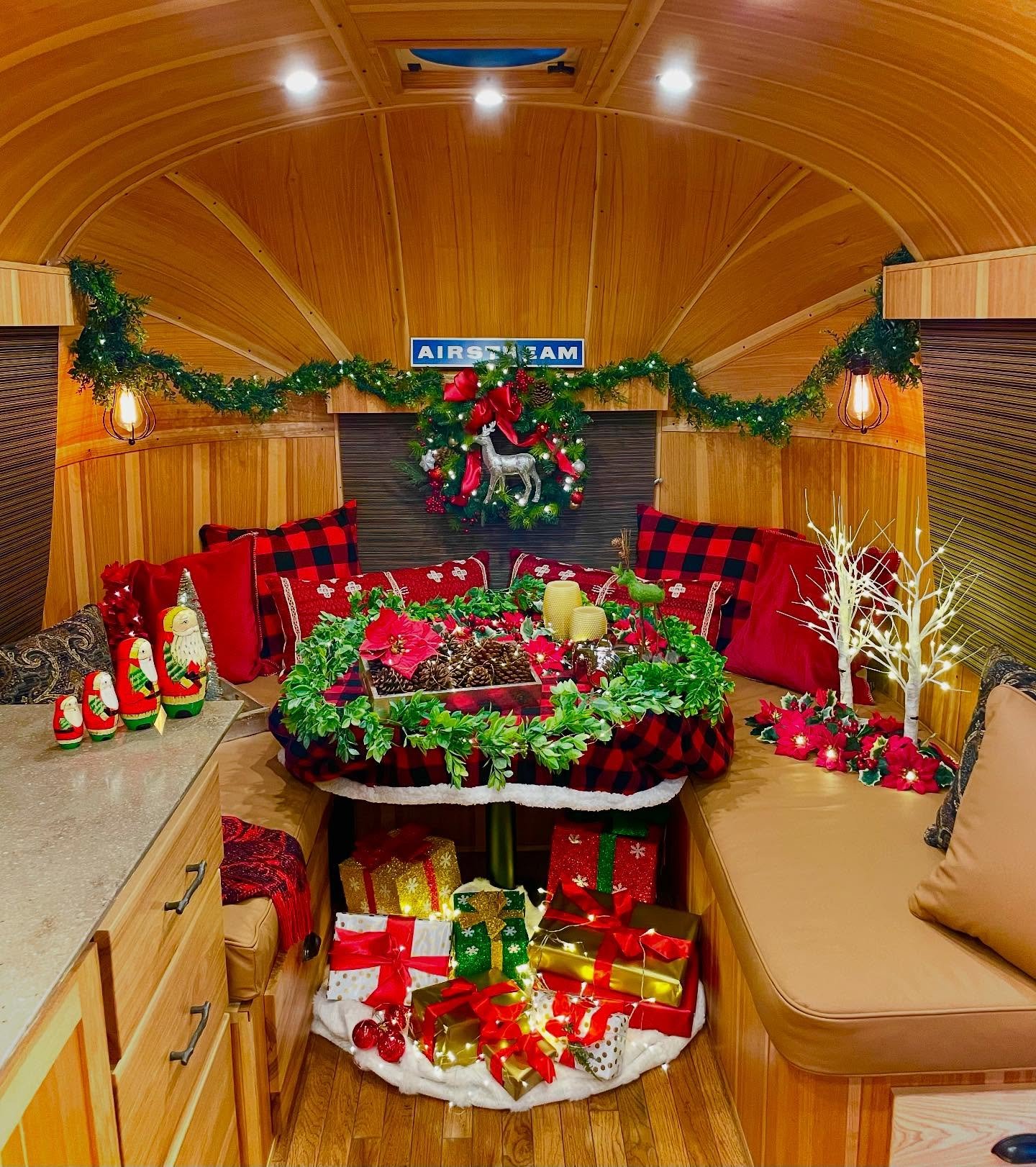 All ready for an Airstream Christmas.
.
.
.
.
.
#airstream #liveriveted #vintagetrailer