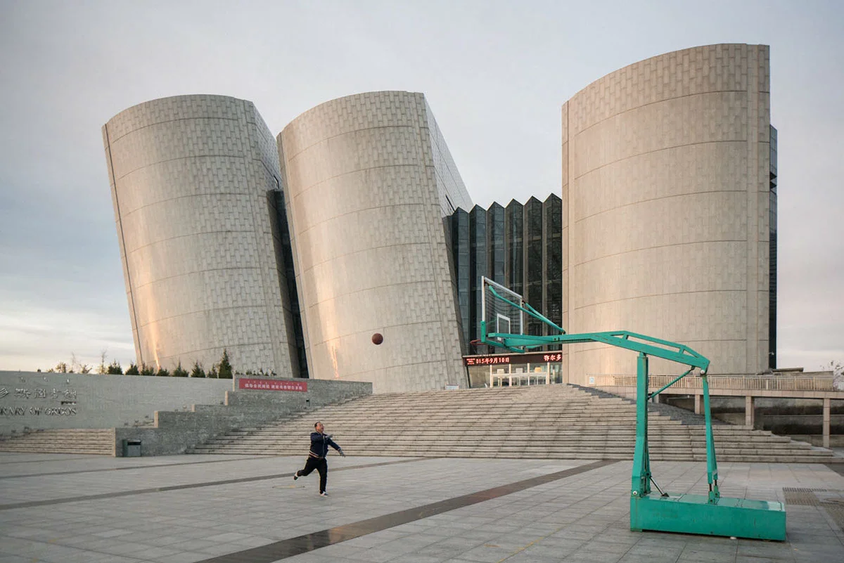 Raphael Olivier, "Ordos-A Failed Utopia"
