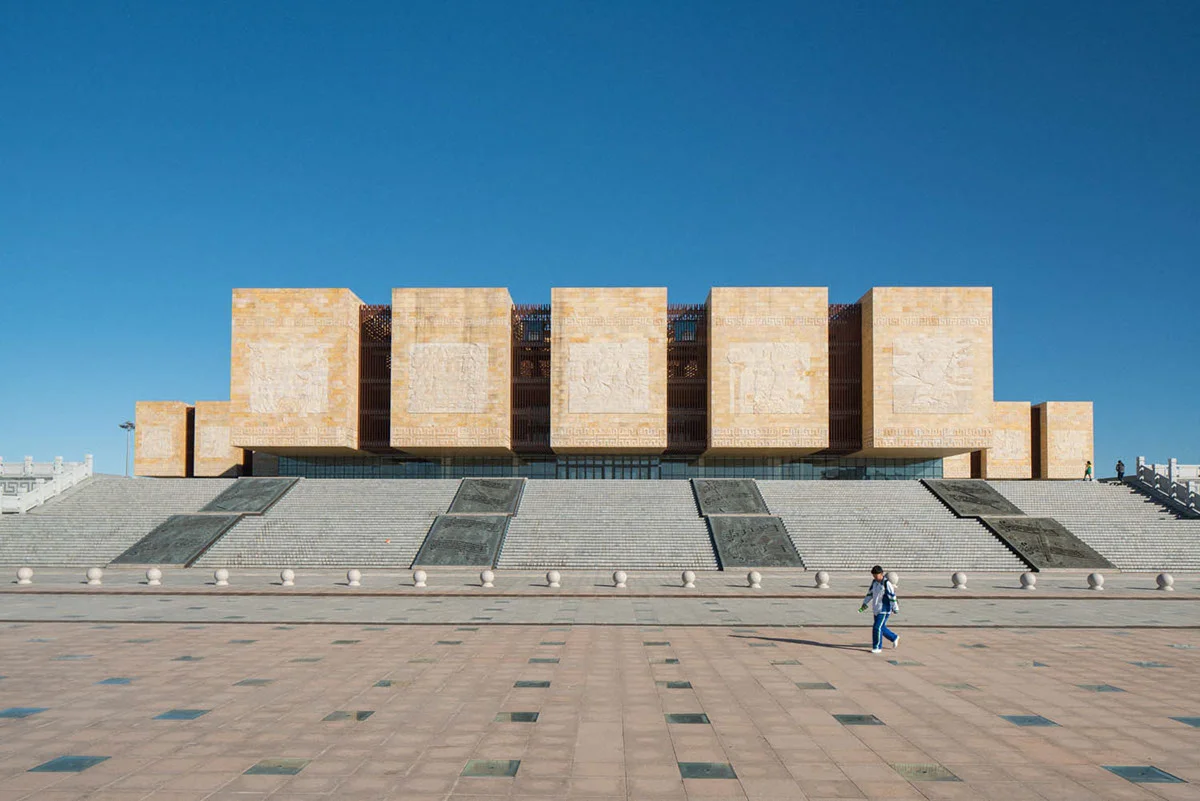Raphael Olivier, "Ordos-A Failed Utopia"