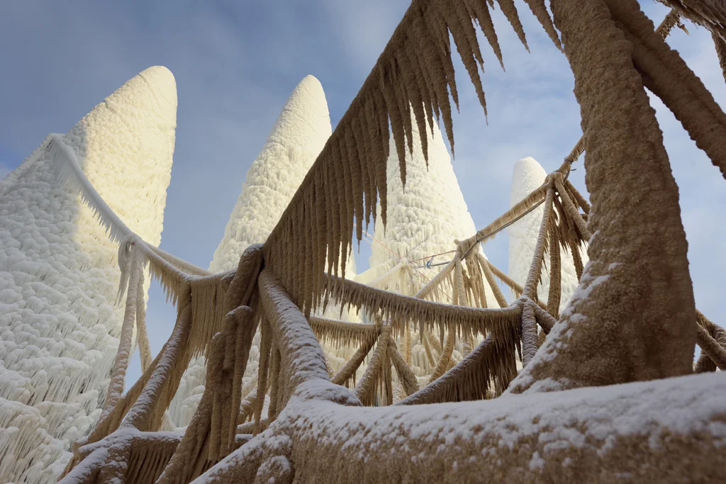 Sagrada familia in ice, photo by TU/e, Bart van Overbeeke