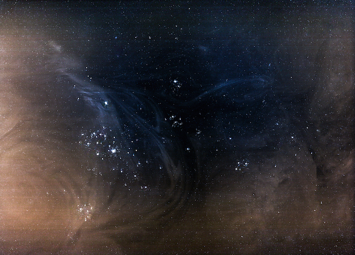 nebulosa Phantom- salsa di soia, caffè acqua, metà e metà, coloranti alimentari, farina, sale