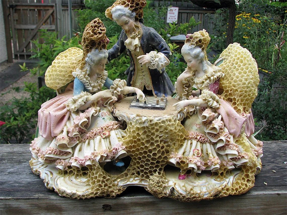 aganetha-dyck-sculture.jpg