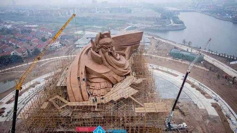 han-meilin-statua-dio-della-guerra-guan-yu-05.jpg