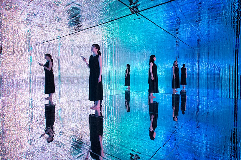 Teamlab, ‘Wander through the crystal universe’