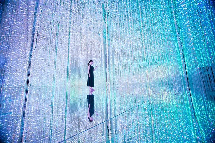 Teamlab, ‘Wander through the crystal universe’