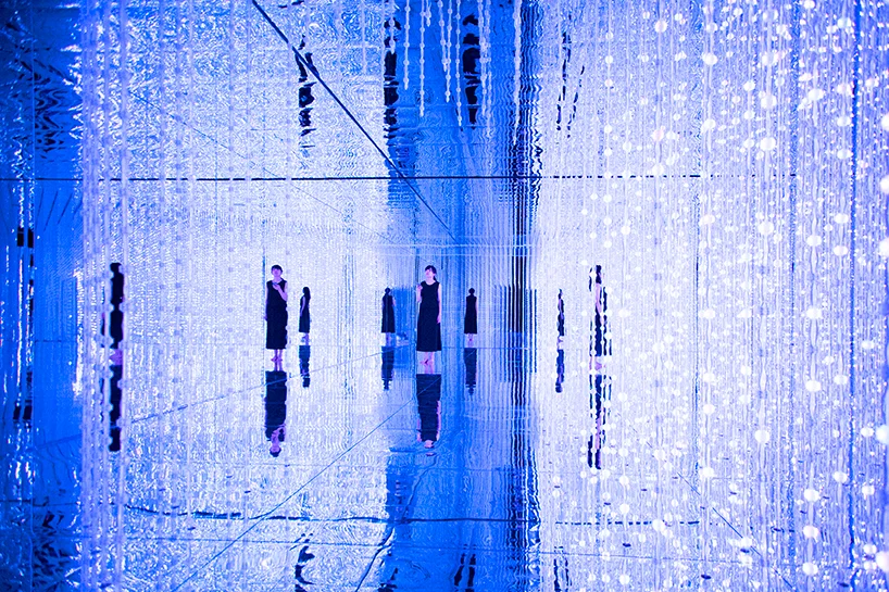 Teamlab, ‘Wander through the crystal universe’