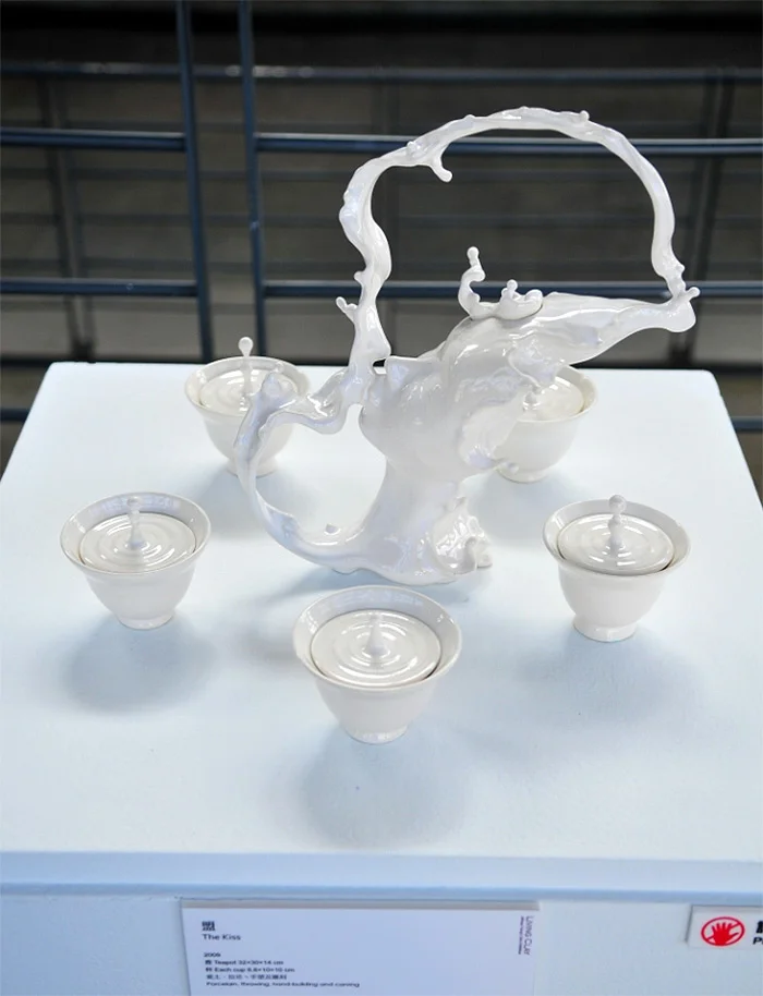 ceramica di Johnson Tsang; foto courtesy Johnson Tsang