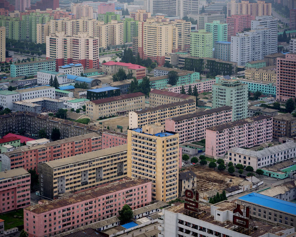 Raphael Olivier, serie "North Korea vintage architecture", fotografie Pyongyang