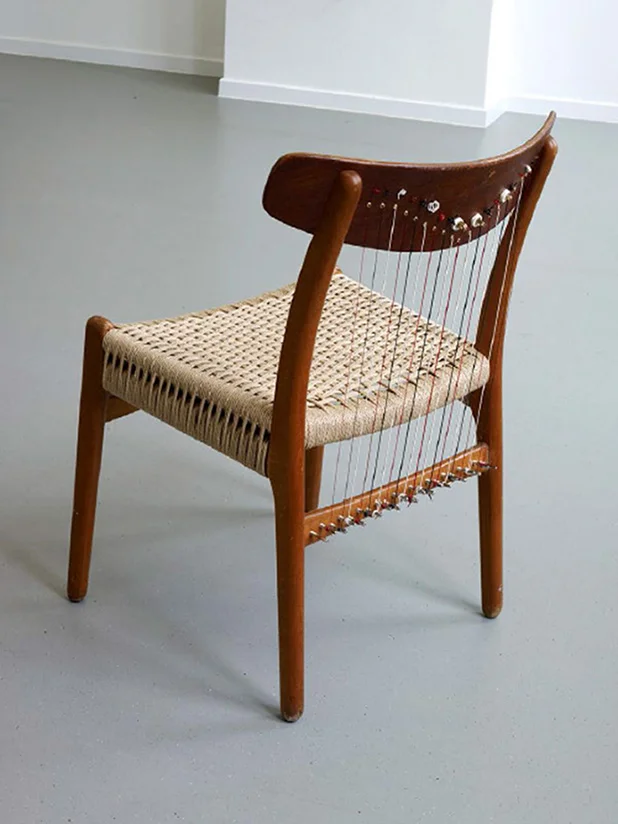 Nevin Aladag, "Chair Harp (from the serie Music Room, Brussels)", 2015 courtesy wentrupgallery