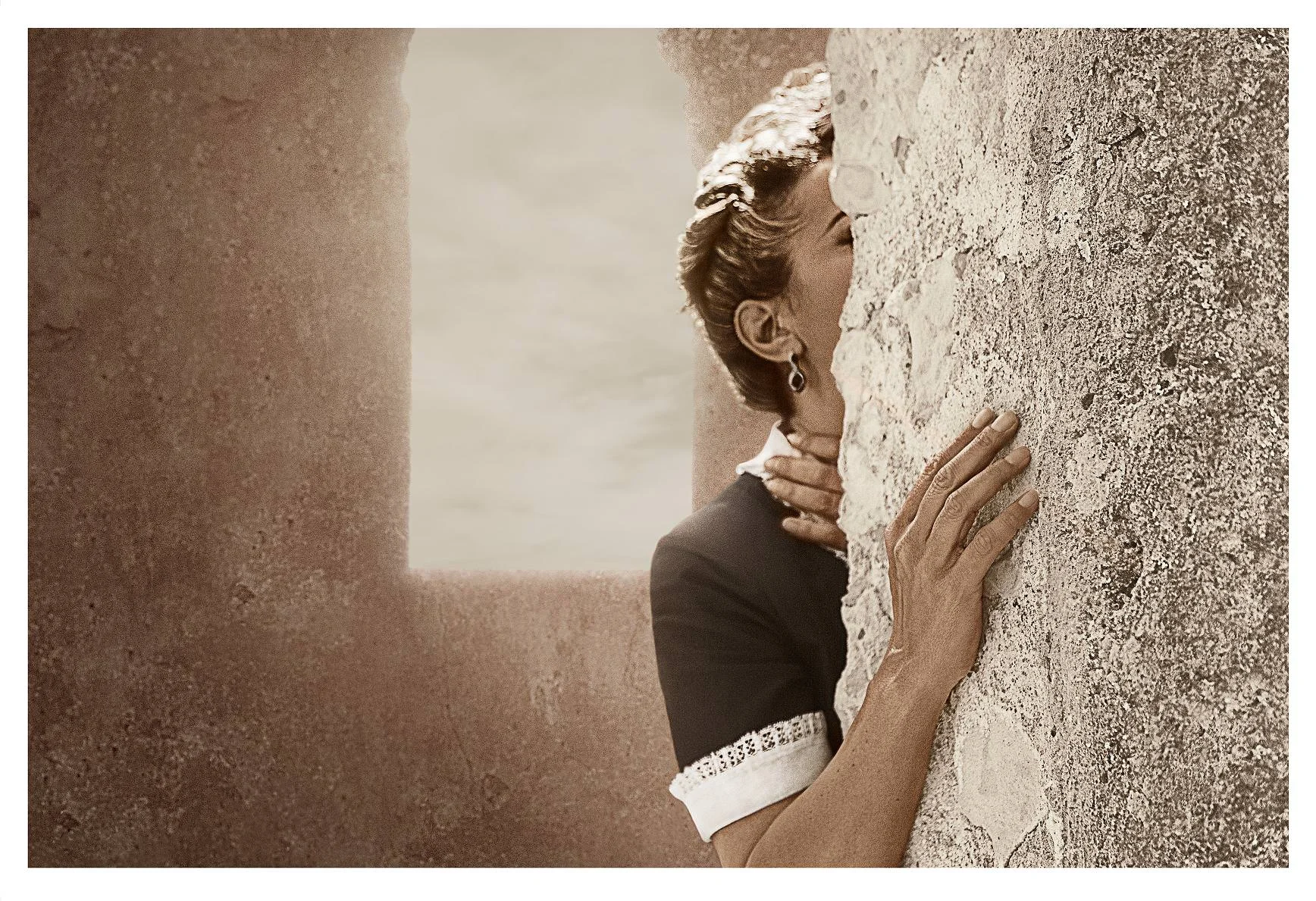 Tracey Moffatt, Touch (Body Remembers Series)