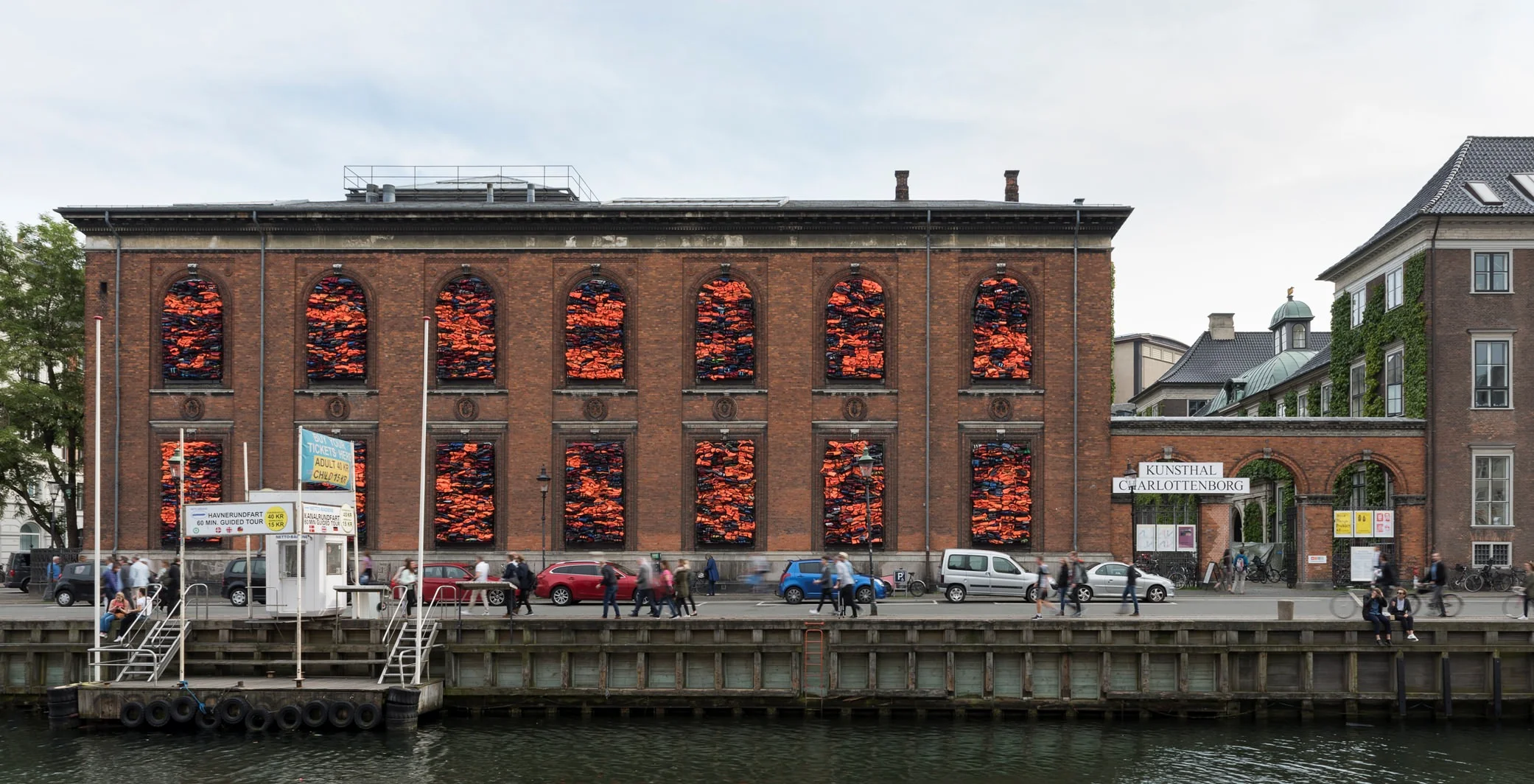 Ai Weiwei, "Soleil Levant", 2017. Installation view, Kunsthal Charlottenborg, 2017. Courtesy of the artist. Photo by David Stjernholm.