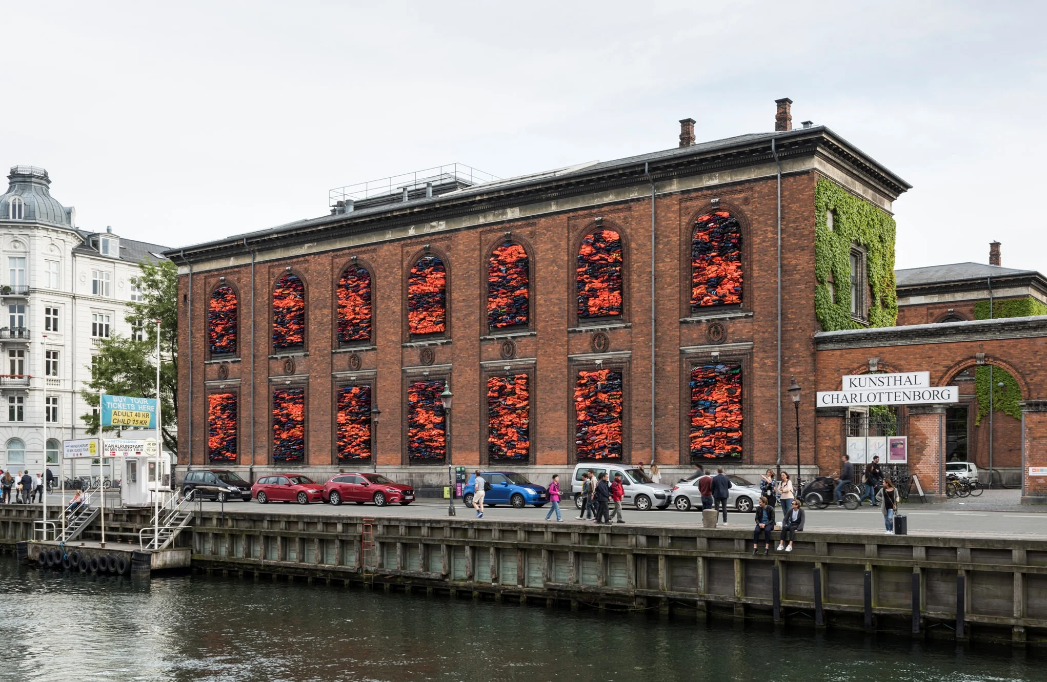 Ai Weiwei, "Soleil Levant", 2017. Installation view, Kunsthal Charlottenborg, 2017. Courtesy of the artist. Photo by David Stjernholm