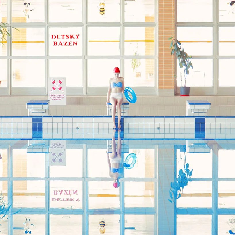 maria-svarbova-swimming-pool-04.jpg