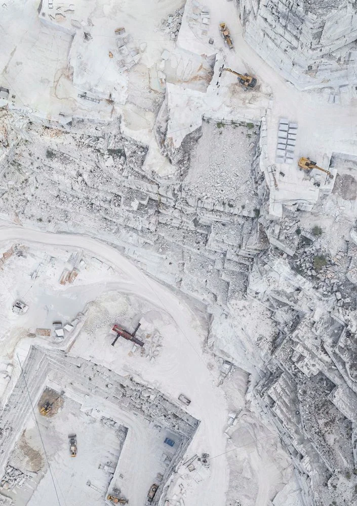 bernhard-lang-carrara-marble