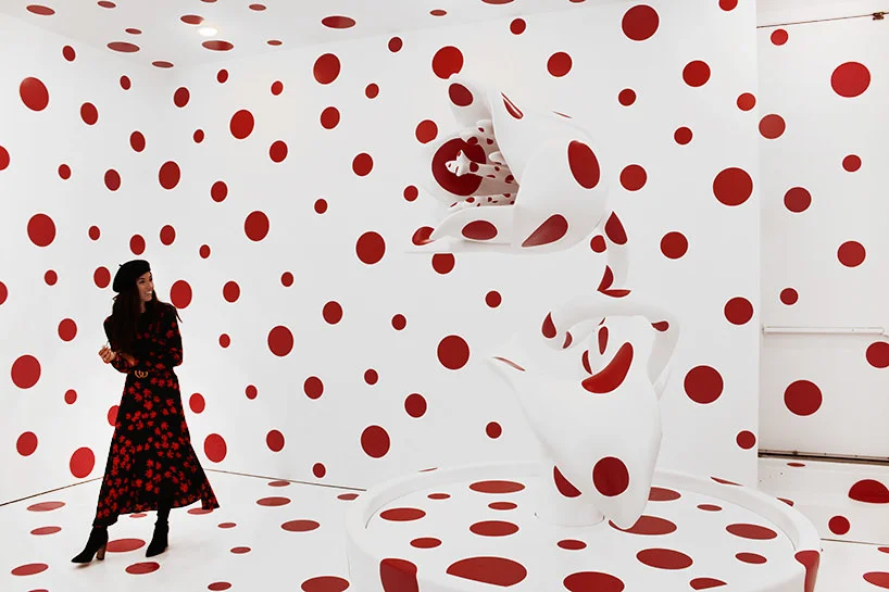 yayoi kusama, with all my love for the tulips, i pray forever; festival of life, david zwirner,image © designboom&nbsp;