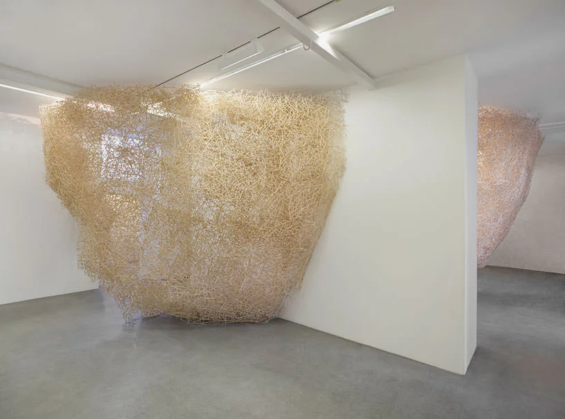 the nest, 2017 | bastoncini, colla | dimensioni variabili