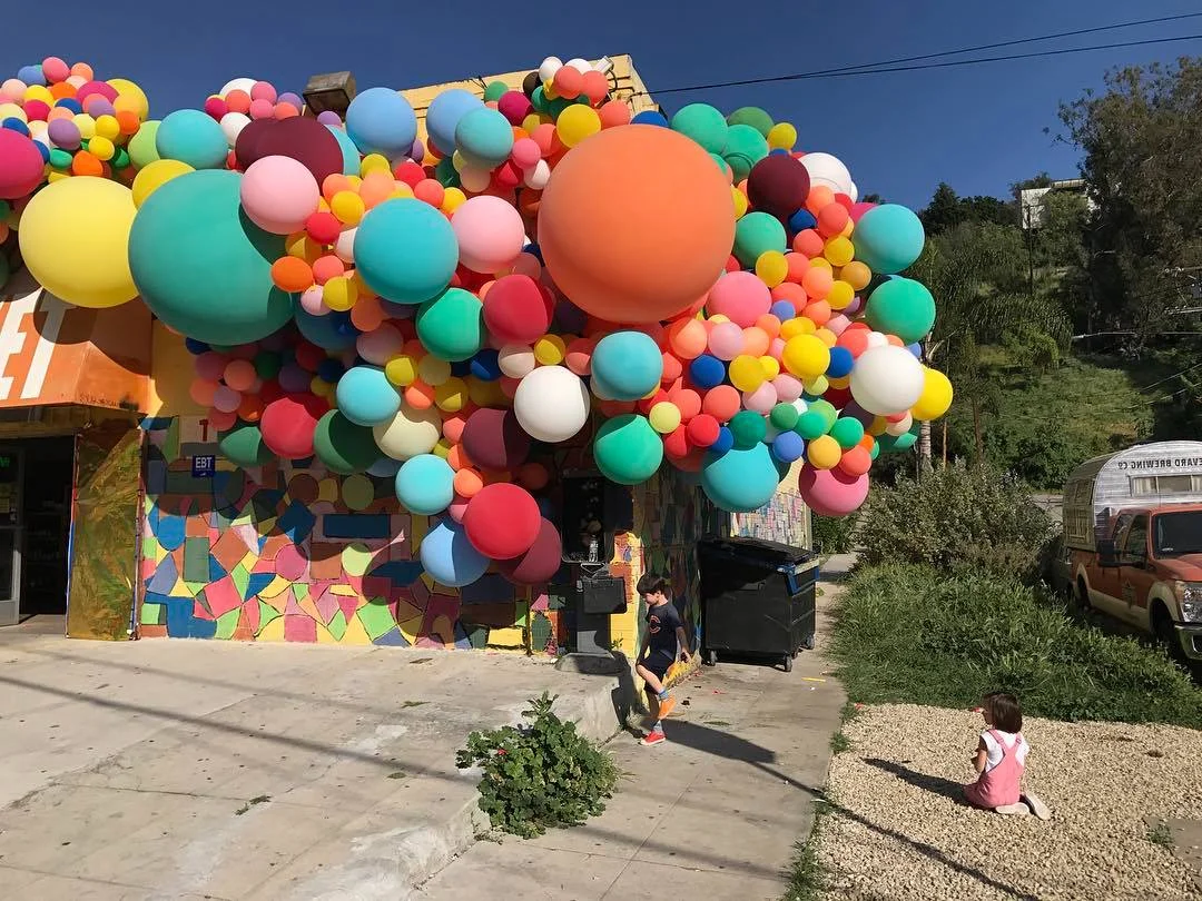 Un' installazione di Geronimo all' Echo Market, Los Angeles Photo by Timothy Simons