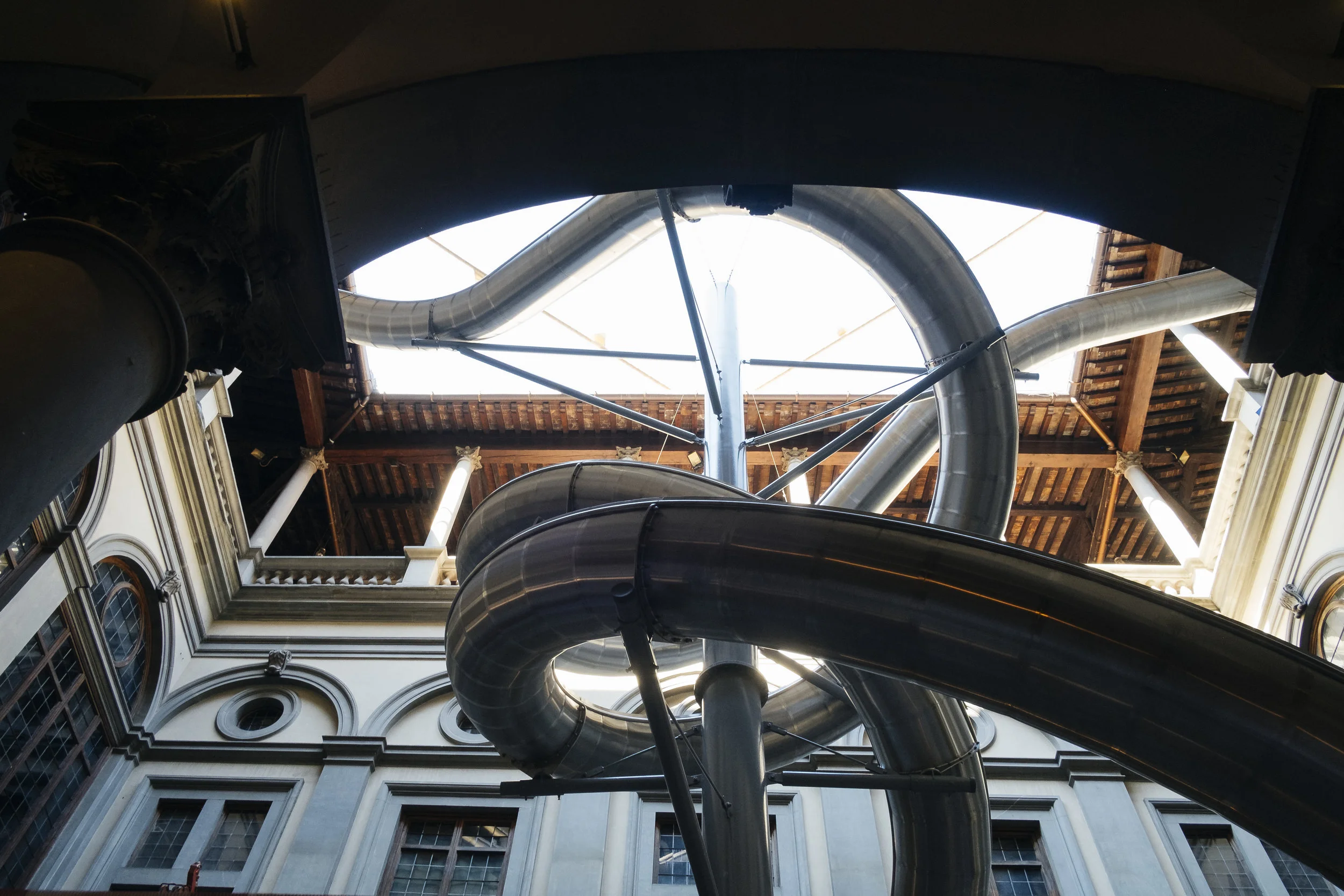 The Florence Experiment, 2018, scivoli in fase di allestimento, (Foto di Martino Margheri)