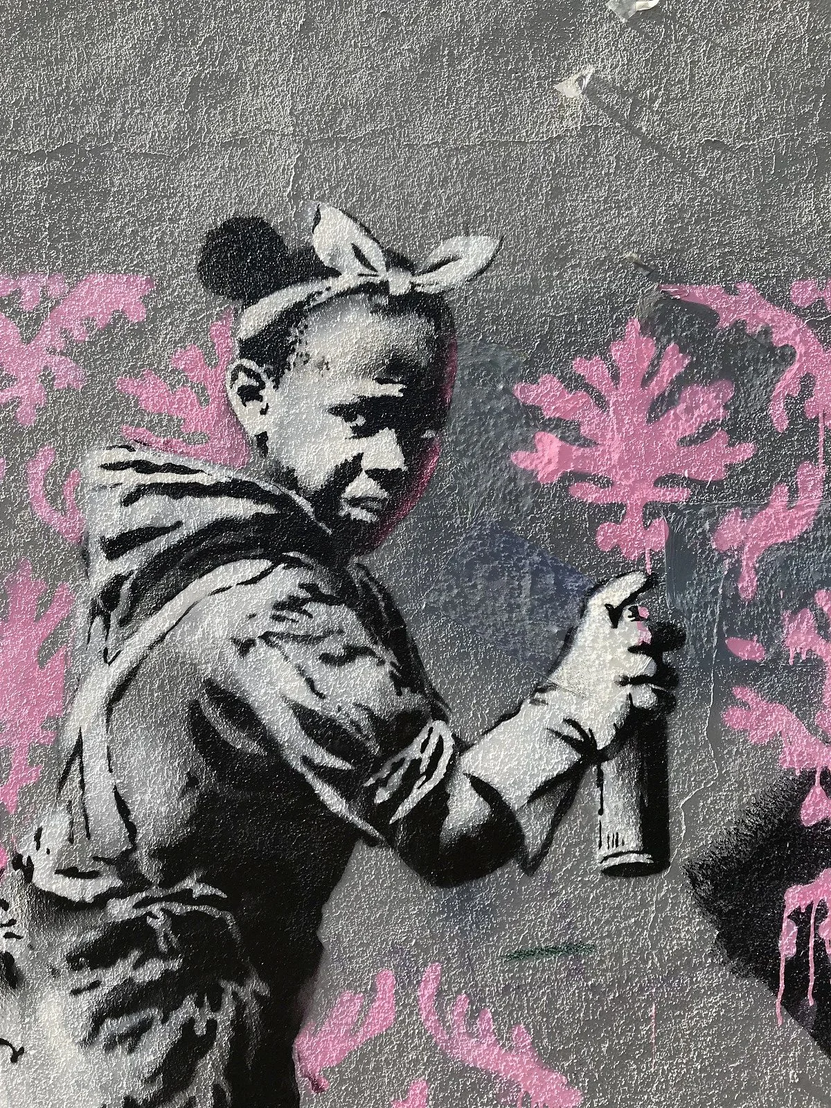 Banksy, image © @WhereTheresWalls